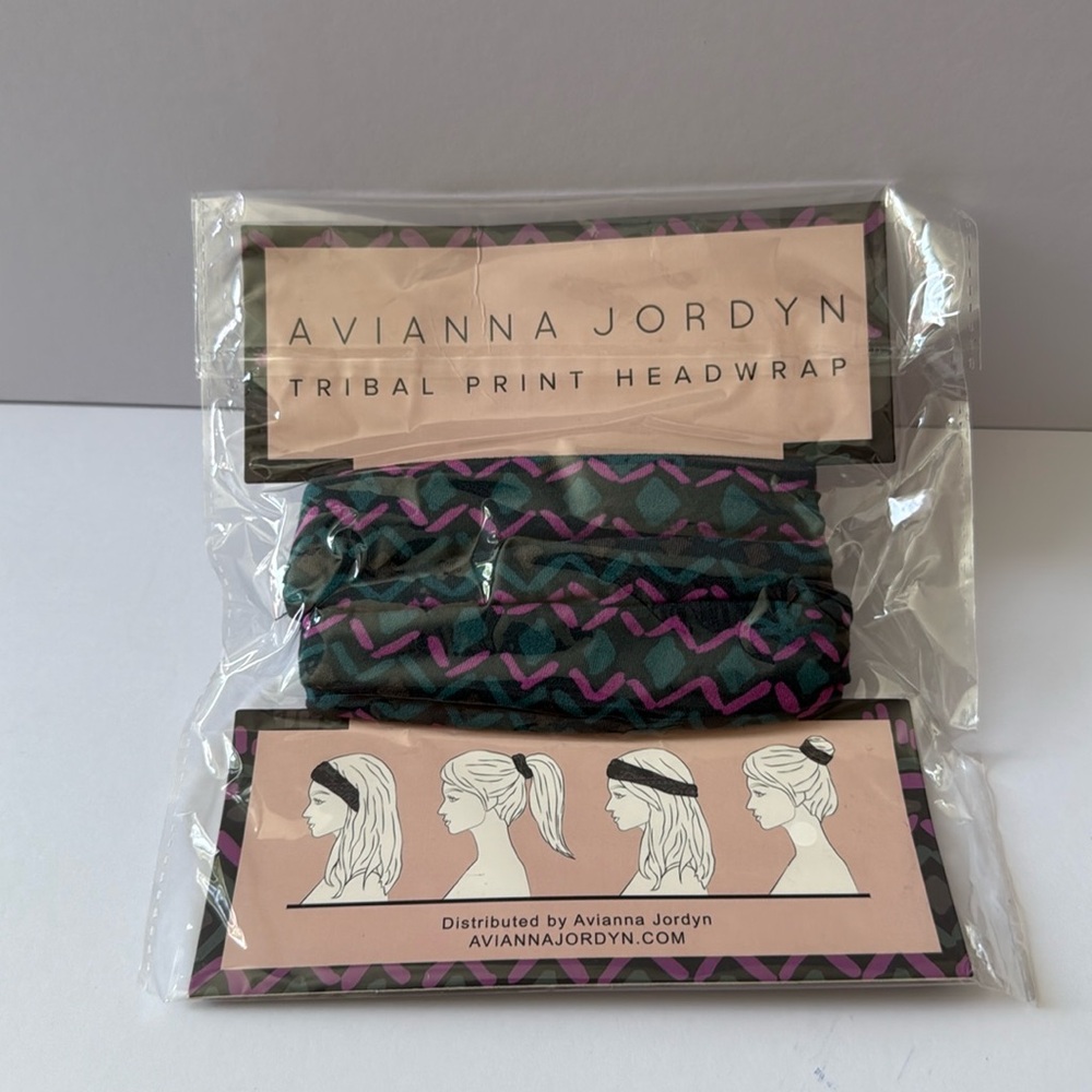 Avianna Jordyn Tribal Printed Head Wrap. NEW